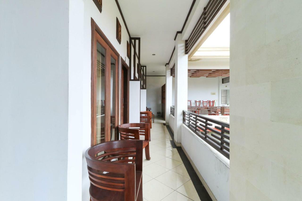 Puri Jayaraja Guest House Kuta Lombok Exterior foto
